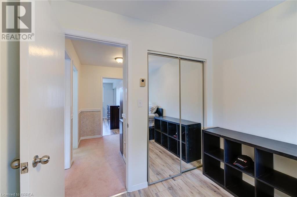 32 Montclair Crescent Unit# 16, Simcoe, ON - Indoor Photo Showing Other Room