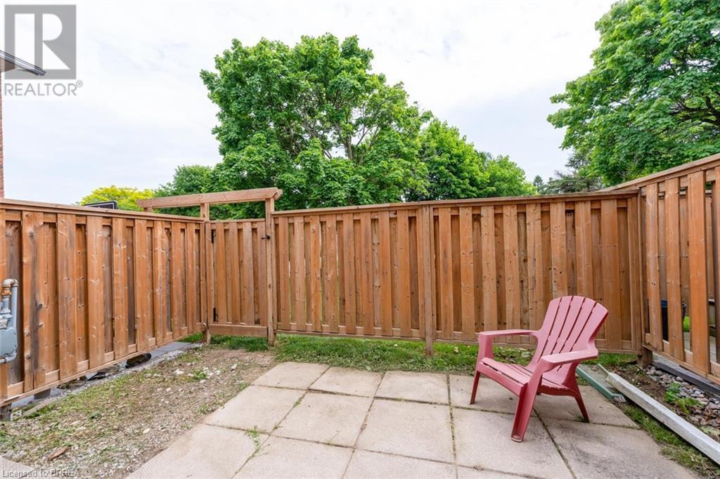 32 Montclair Crescent Unit# 16, Simcoe, ON - Outdoor