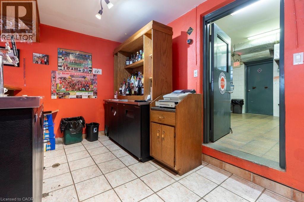 96 Kinrade Avenue, Hamilton, ON