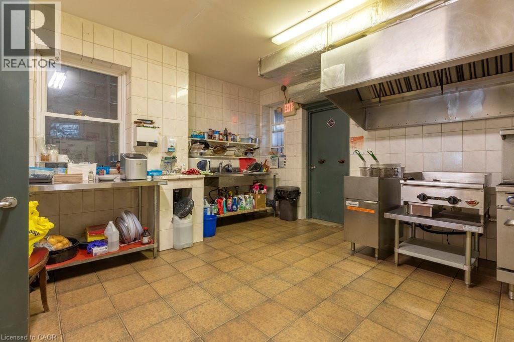 96 Kinrade Avenue, Hamilton, ON