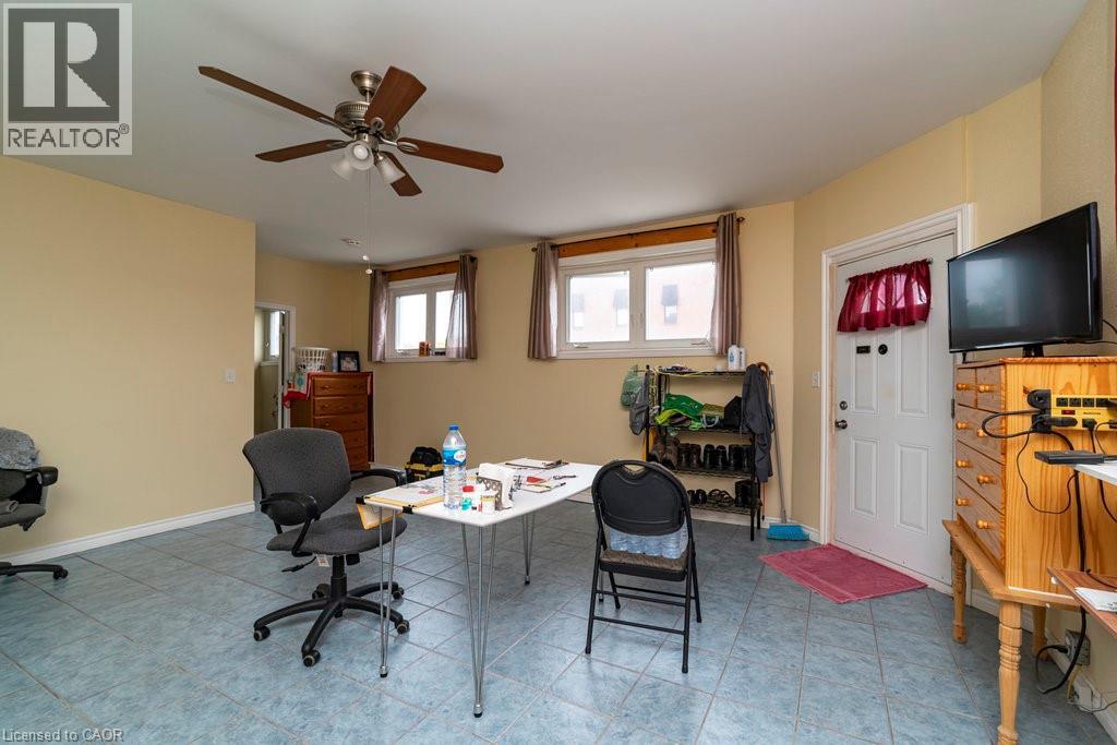 96 Kinrade Avenue, Hamilton, ON