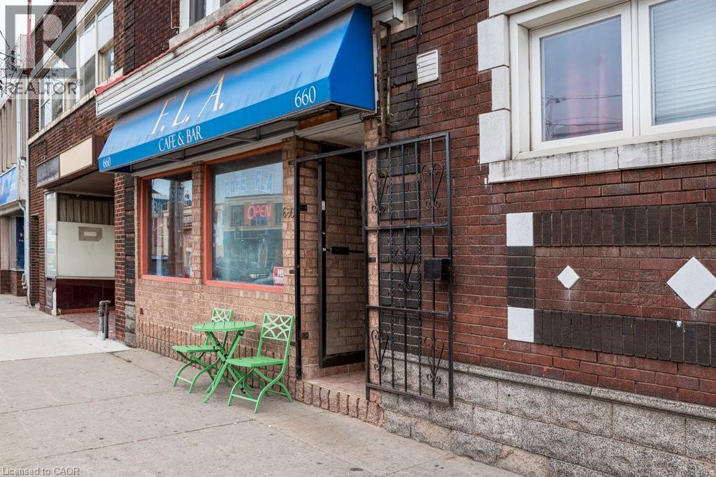 96 Kinrade Avenue, Hamilton, ON