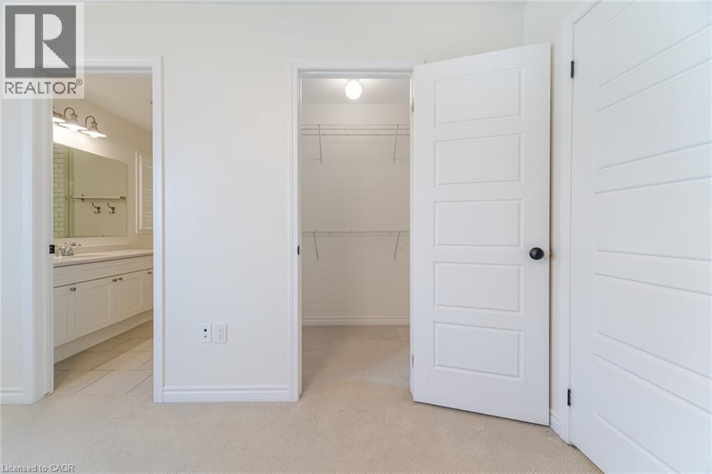 28 Pickett Place, Cambridge, ON - Indoor Photo Showing Other Room