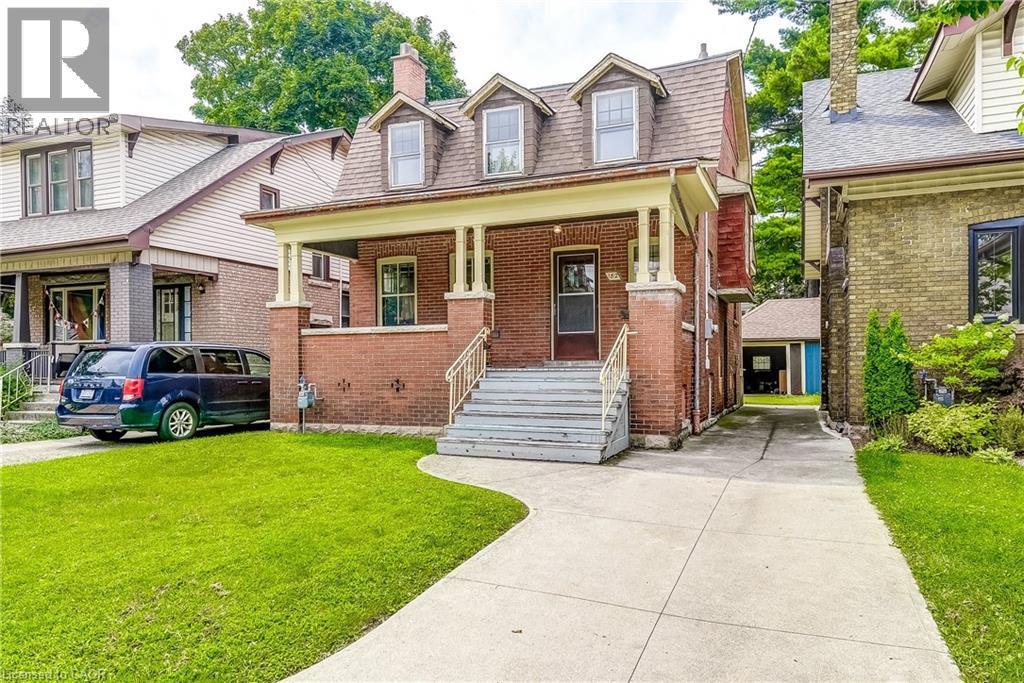 182 Balmoral Avenue S, Hamilton, ON - Outdoor With Facade