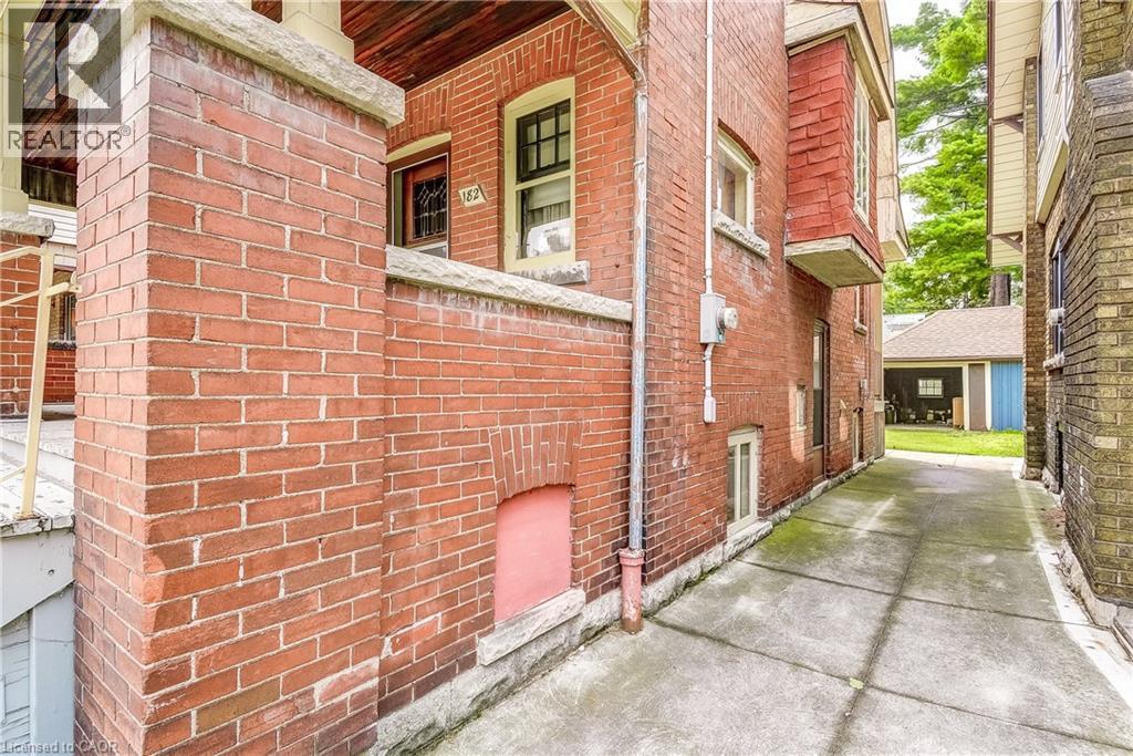 182 Balmoral Avenue S, Hamilton, ON - Outdoor With Exterior