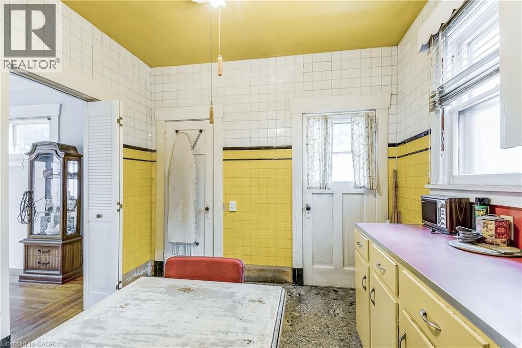 182 Balmoral Avenue S, Hamilton, ON - Photo Showing Other Room