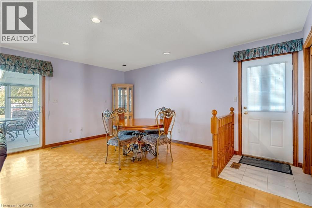 203 Margaret Avenue, Hamilton, ON - Indoor
