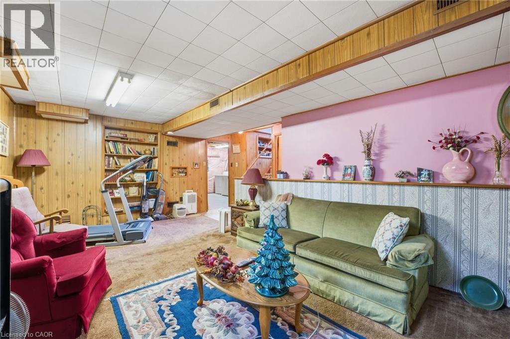 298 Sanatorium Road, Hamilton, ON - Indoor