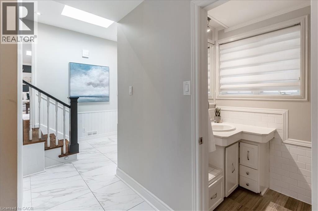 1424 Indian Road, Mississauga, ON - Indoor Photo Showing Other Room