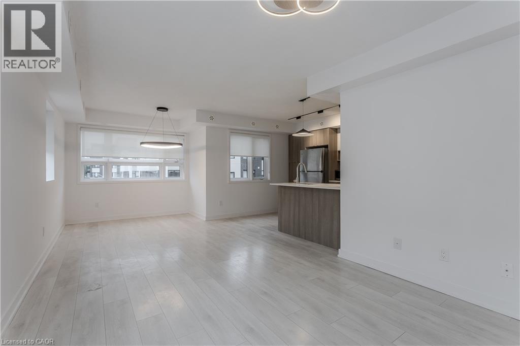 1133 Cooke Boulevard Unit# 815, Burlington, ON - Indoor Photo Showing Other Room