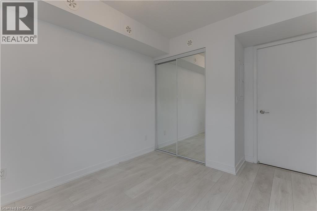 1133 Cooke Boulevard Unit# 815, Burlington, ON - Indoor Photo Showing Other Room