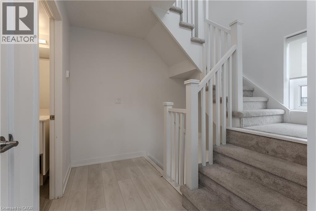 1133 Cooke Boulevard Unit# 815, Burlington, ON - Indoor Photo Showing Other Room