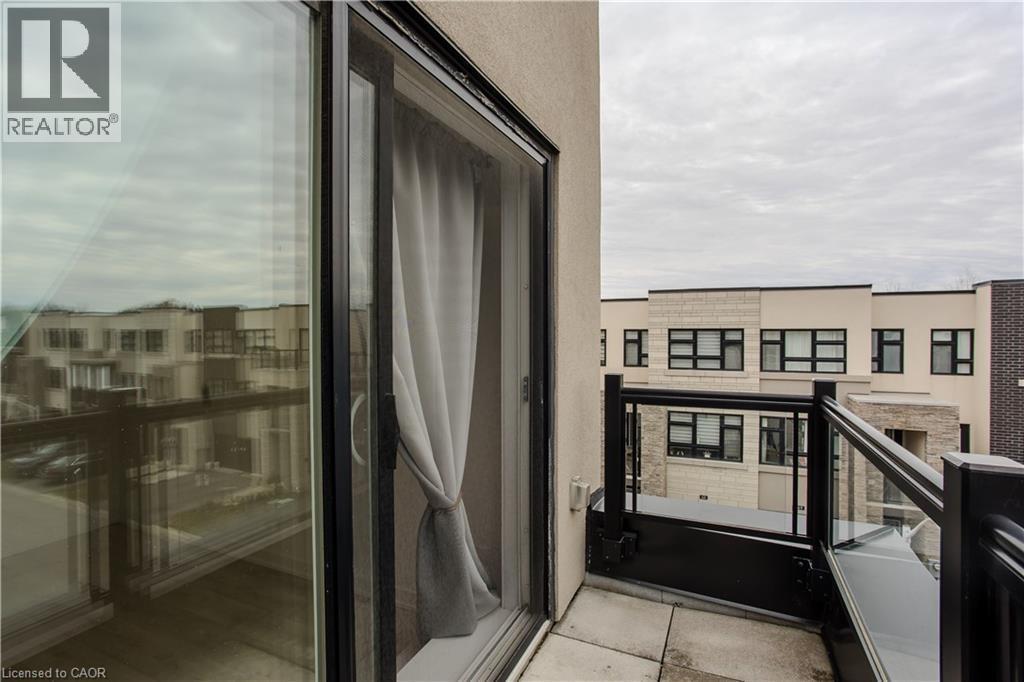 1133 Cooke Boulevard Unit# 815, Burlington, ON - Outdoor