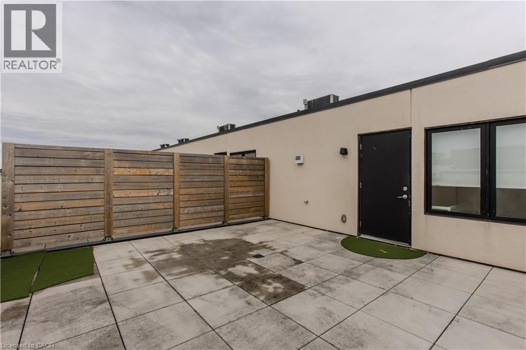 1133 Cooke Boulevard Unit# 815, Burlington, ON - Outdoor