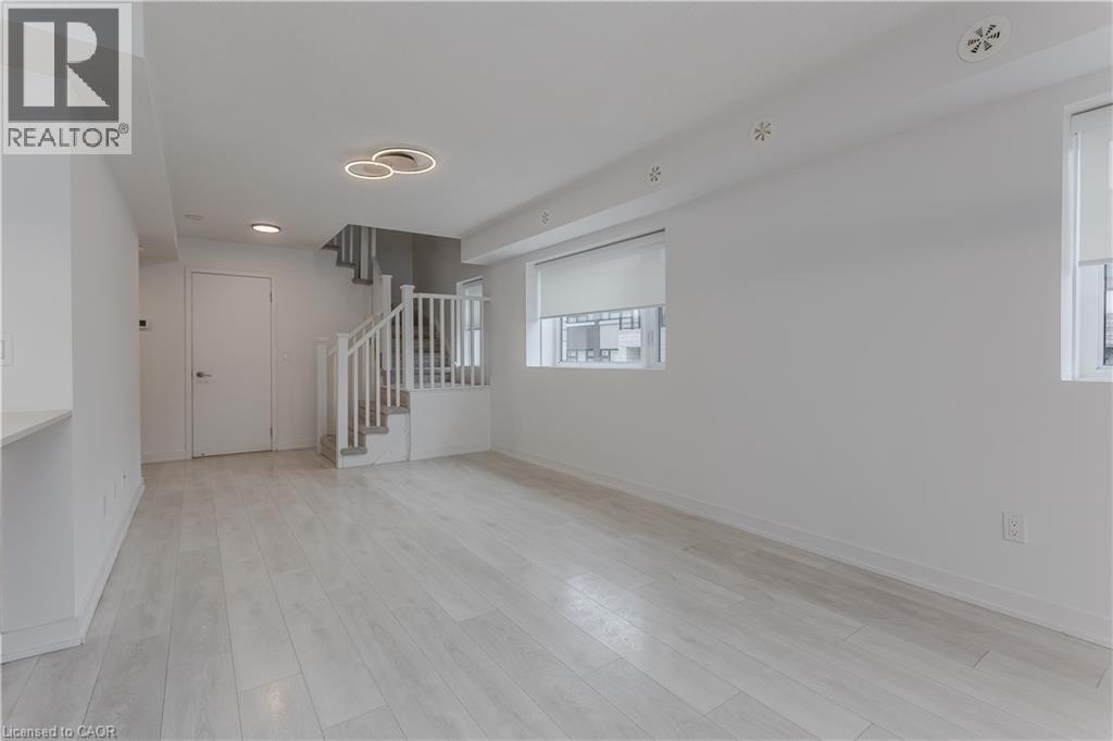 1133 Cooke Boulevard Unit# 815, Burlington, ON - Indoor Photo Showing Other Room