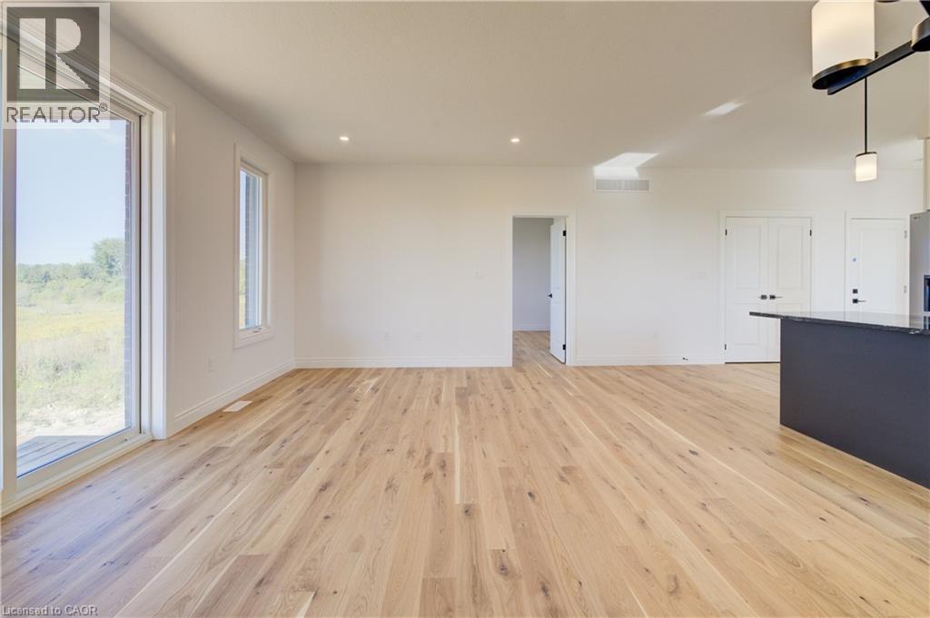 117 Thackeray Way, Harriston, ON - Indoor Photo Showing Other Room