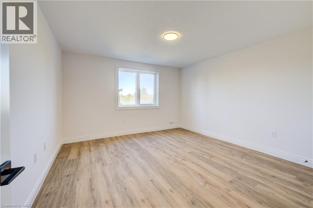 117 Thackeray Way, Harriston, ON - Indoor Photo Showing Other Room