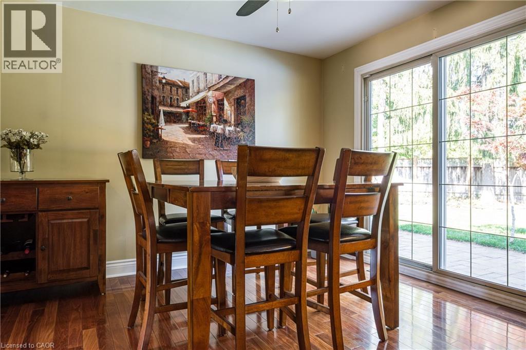 1577 Old Spar Court, Mississauga, ON - Indoor Photo Showing Dining Room