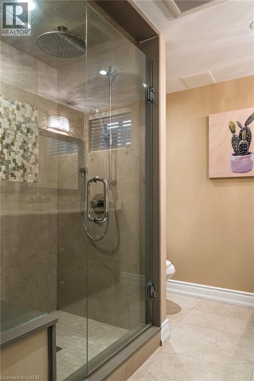 1577 Old Spar Court, Mississauga, ON - Indoor Photo Showing Bathroom