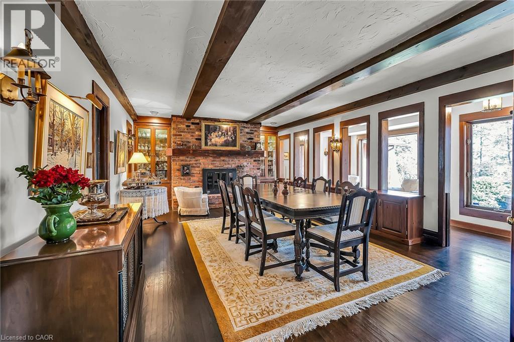 793 Shadeland Avenue, Burlington, ON - Indoor Photo Showing Dining Room