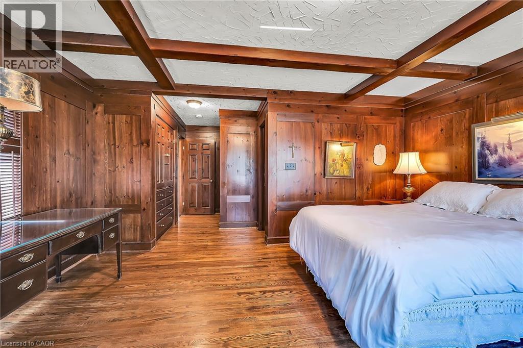 793 Shadeland Avenue, Burlington, ON - Indoor Photo Showing Bedroom
