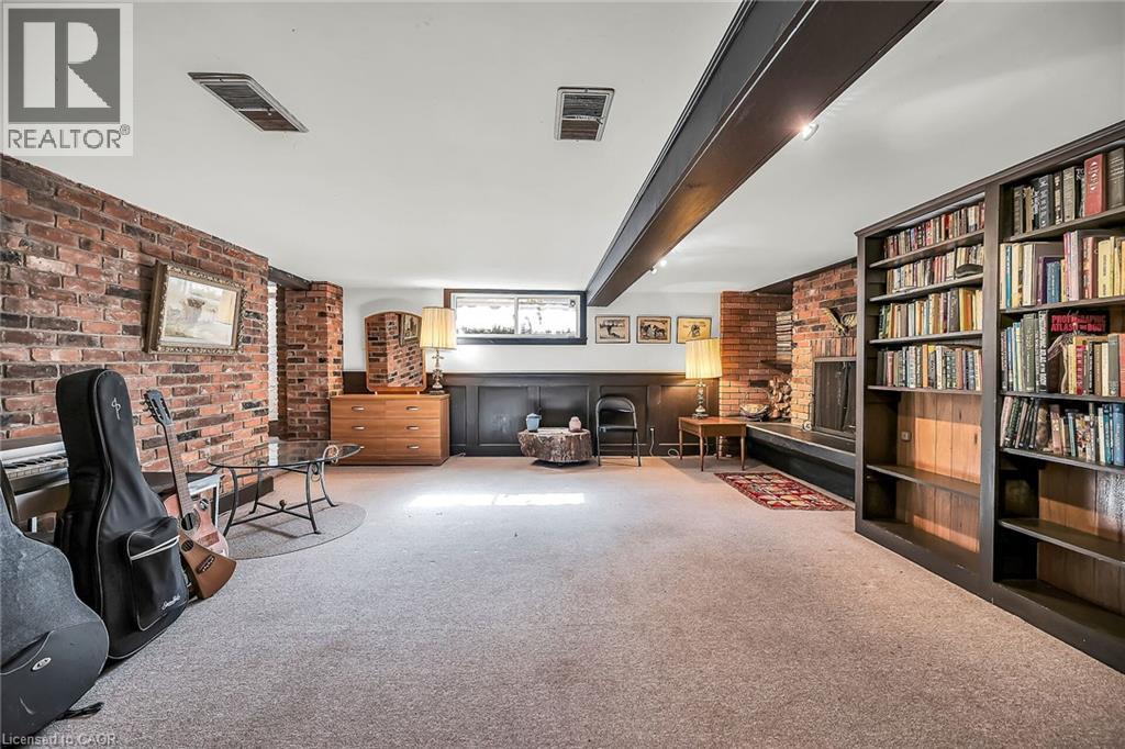 793 Shadeland Avenue, Burlington, ON - Indoor