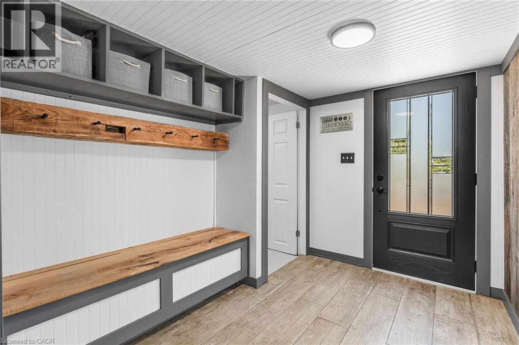 444 Webber Road, Pelham, ON - Indoor Photo Showing Other Room