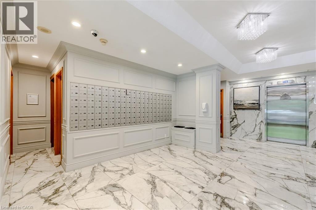 237 King Street W Unit# 703, Cambridge, ON - Indoor Photo Showing Other Room