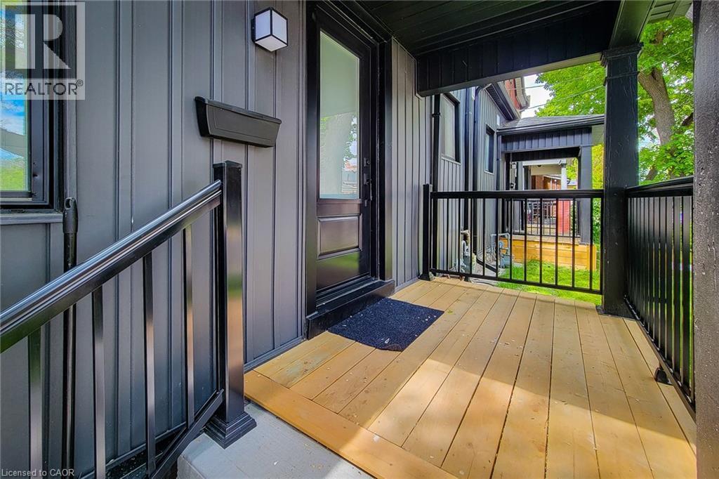 51 West Avenue N, Hamilton, ON - Outdoor With Exterior