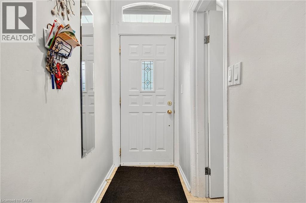 79 Murray Street E, Hamilton, ON - Indoor Photo Showing Other Room