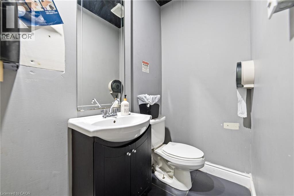 445 Concession Street, Hamilton, ON