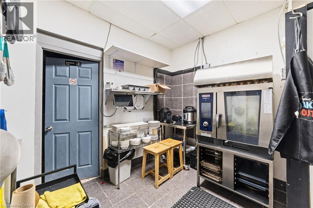 445 Concession Street, Hamilton, ON