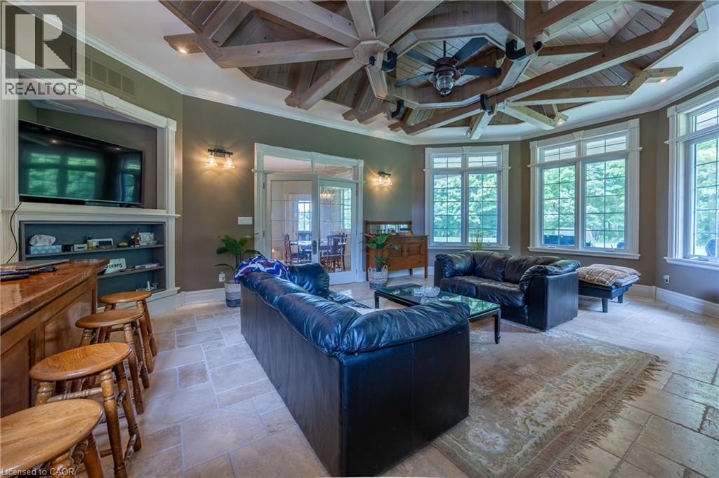 used as informal living room - 265 Front Road, St. Williams, ON - Indoor Photo Showing Living Room