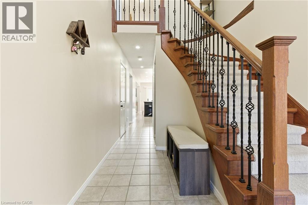 2 Racalmuto Street, Hamilton, ON - Indoor Photo Showing Other Room