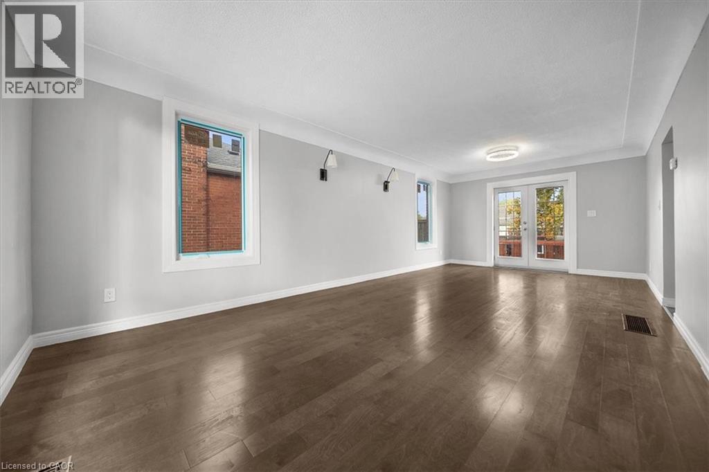 687 Upper James Street, Hamilton, ON - Indoor