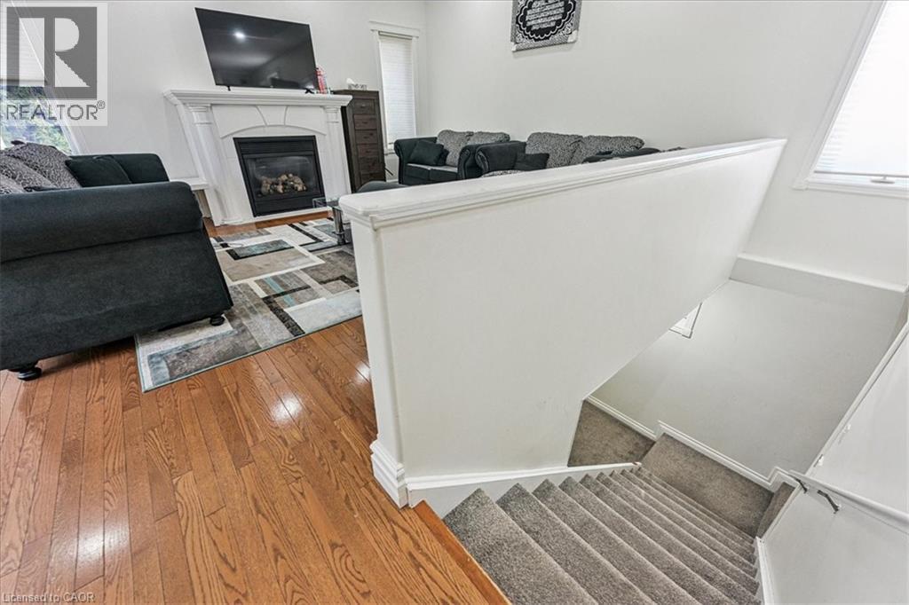 107 Deschene Avenue, Hamilton, ON