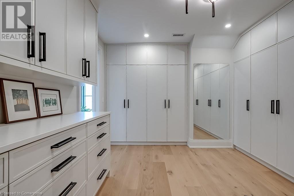 3093 Princess Boulevard, Burlington, ON - Indoor Photo Showing Other Room