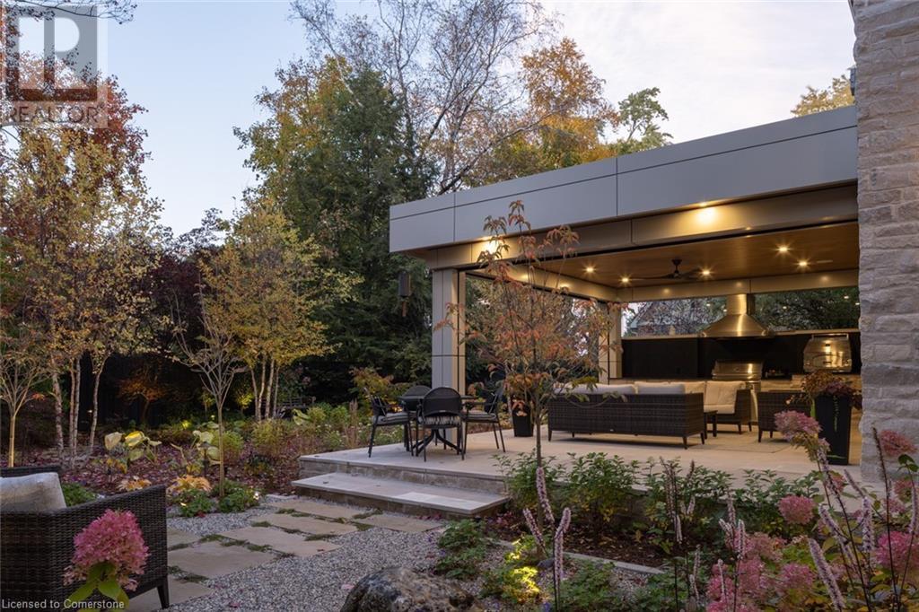 3093 Princess Boulevard, Burlington, ON - Outdoor