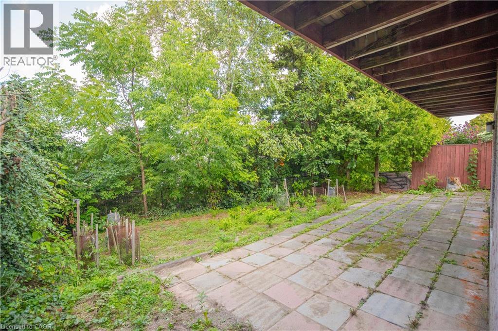 185 Lavina Crescent, Hamilton, ON - Outdoor