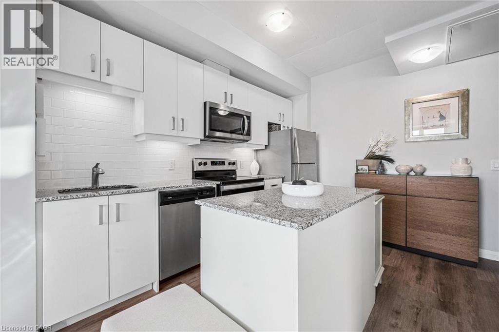 108 Garment Street Unit# 416, Kitchener, ON - Indoor Photo Showing Kitchen With Stainless Steel Kitchen With Upgraded Kitchen
