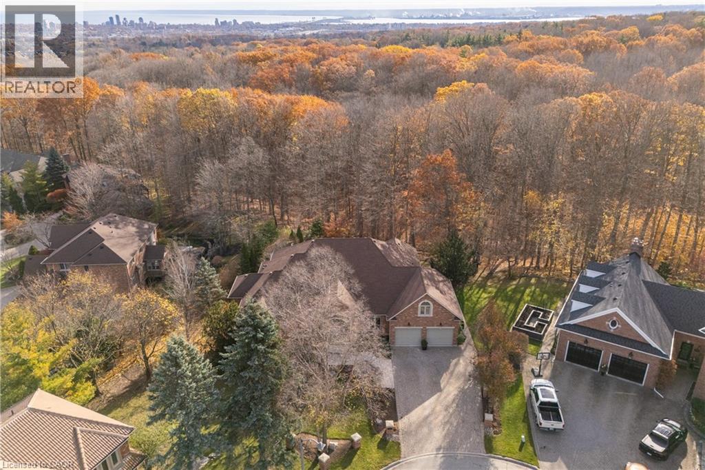 1285 Beaufort Drive, Burlington, ON - Outdoor With View