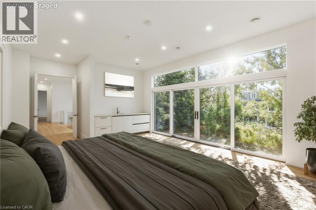 135 Secord Lane, Burlington, ON - Indoor