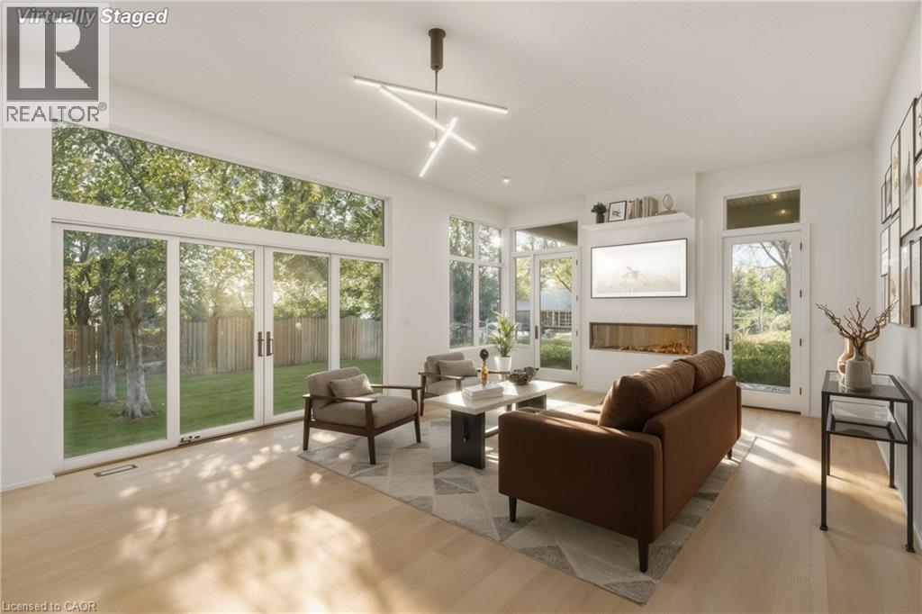 135 Secord Lane, Burlington, ON - Indoor Photo Showing Other Room