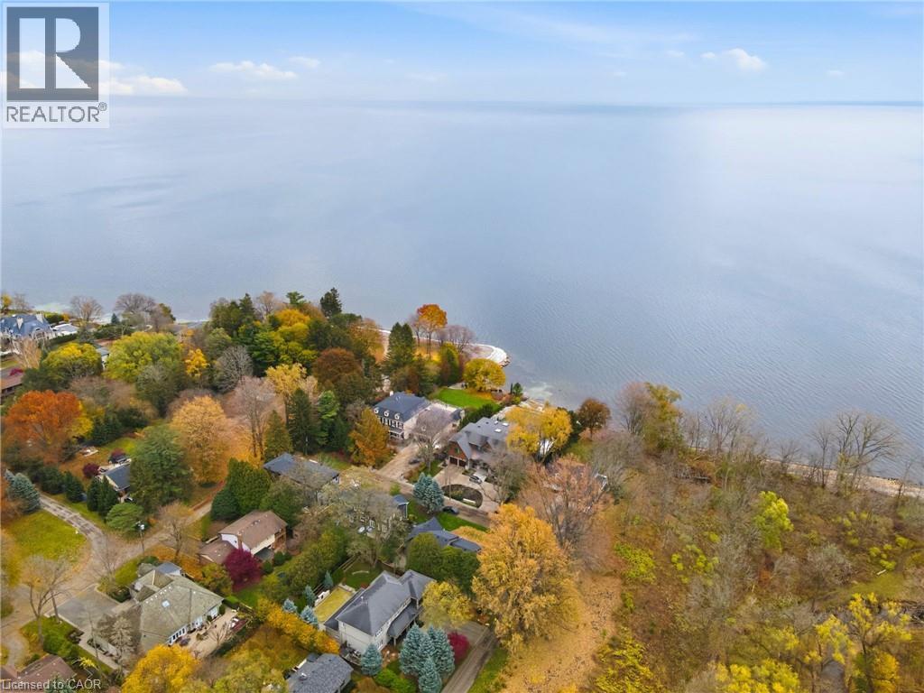 135 Secord Lane, Burlington, ON - Outdoor With Body Of Water With View