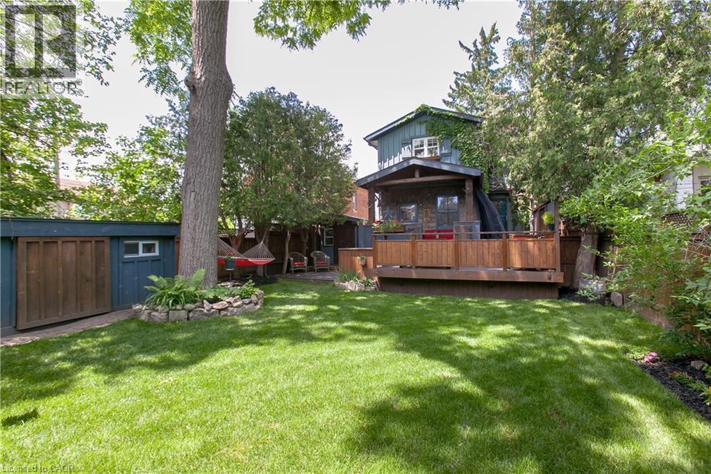 2154 Caroline Street, Burlington, ON - Outdoor With Deck Patio Veranda With Backyard