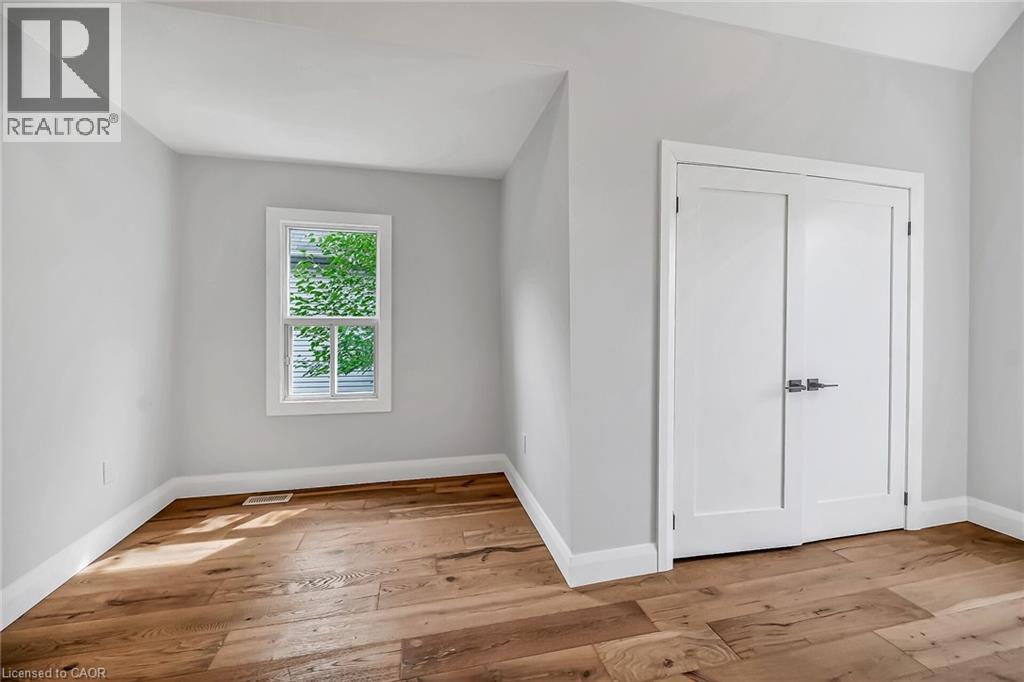 193 Glendale Avenue N, Hamilton, ON