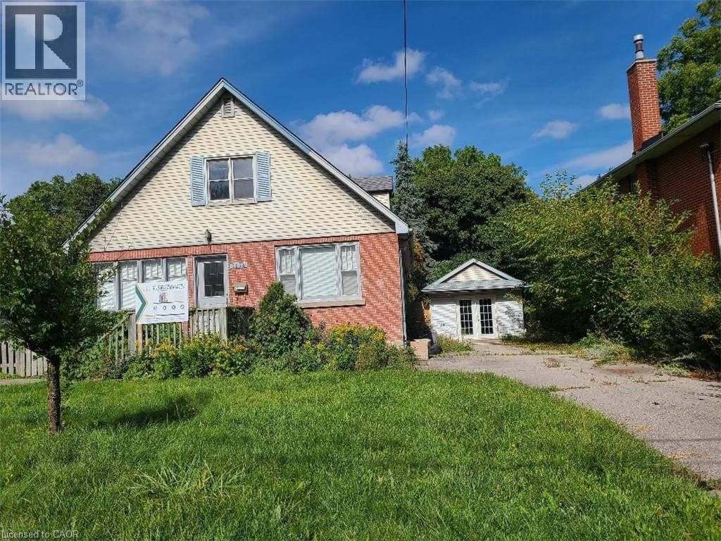 1154 Queens Boulevard, Kitchener, ON