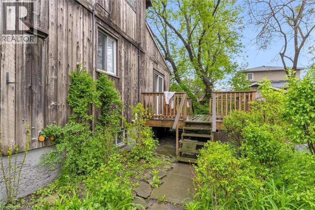 382 Beach Boulevard, Hamilton, ON - Outdoor