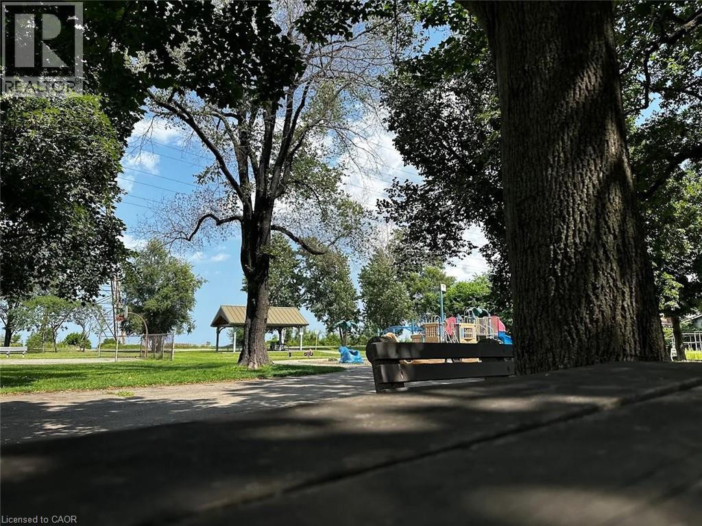 382 Beach Boulevard, Hamilton, ON - Outdoor