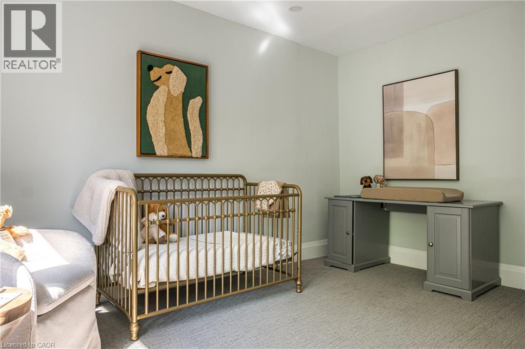 3 Oakwood Place, Hamilton, ON - Indoor Photo Showing Bedroom